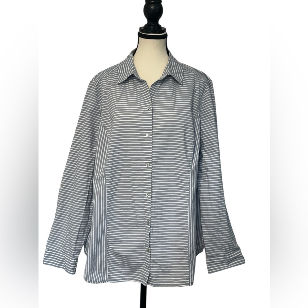 Chico’s Women’s size XL/16 Blue & White Striped button down long sleeve shirt